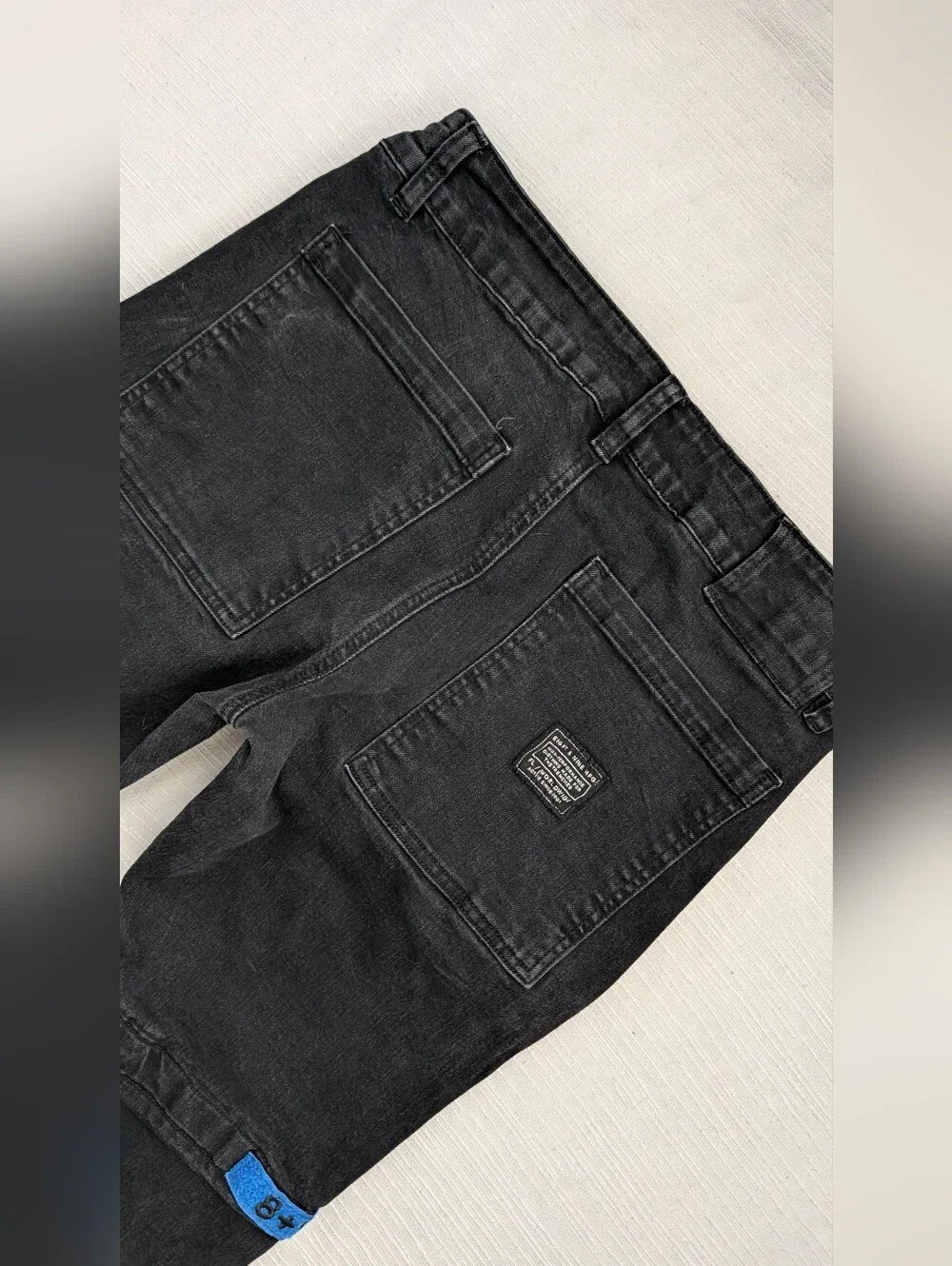 8+9 MFG Vintage Wash Black Cargo Jeans with Blue Trim Size 32